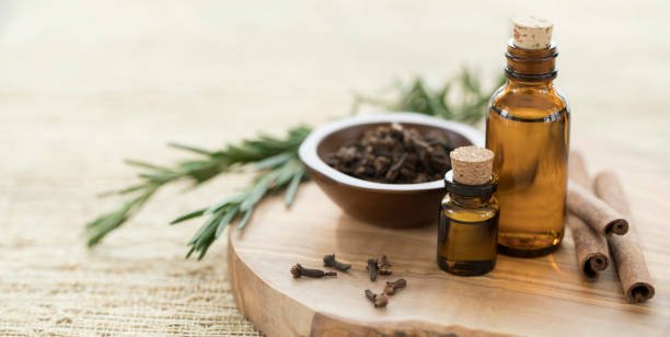 essential oils with rosemary, cloves & cinnamon.